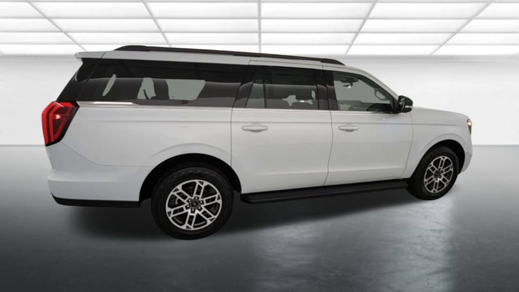 New 2026 Ford Expedition Max Active image 8