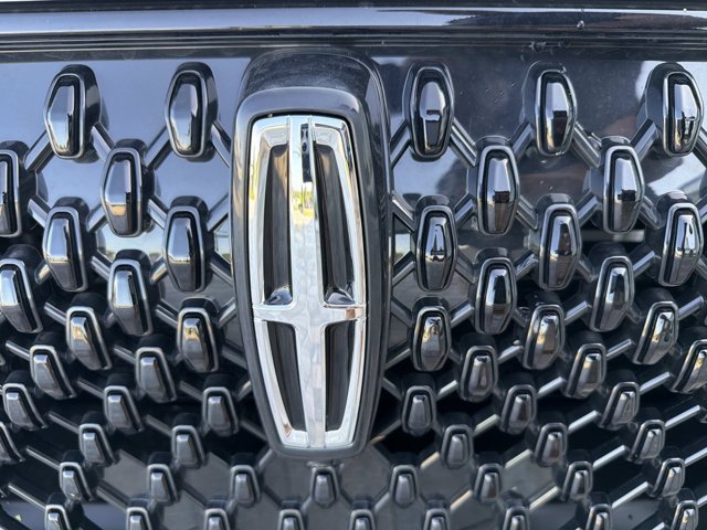 New 2026 Lincoln Aviator Reserve w/ Jet Appearance Package AWD/4WD image 7