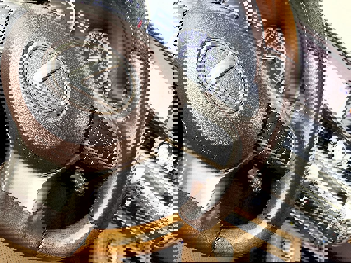 Used 2016 Lexus ES 350 w/ Navigation System Package image 54