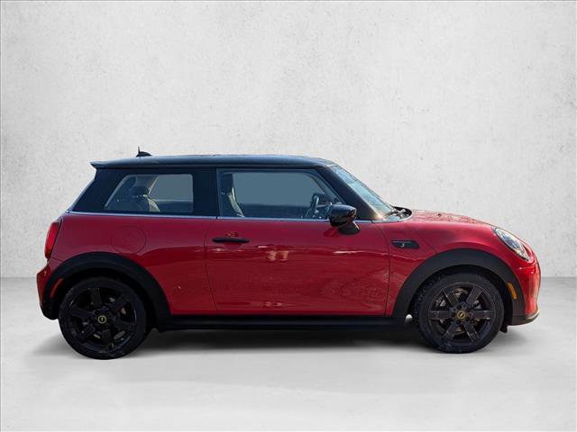 Used 2023 MINI Cooper SE image 4