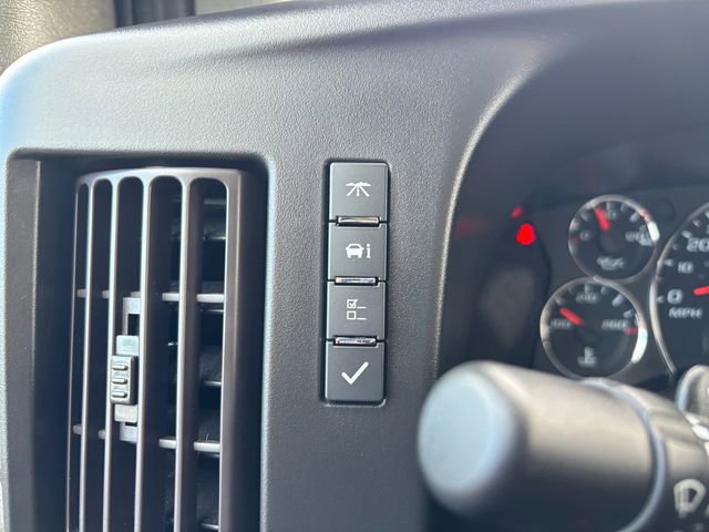 Used 2023 GMC Savana 3500 Work Van w/ Power Convenience Package image 23