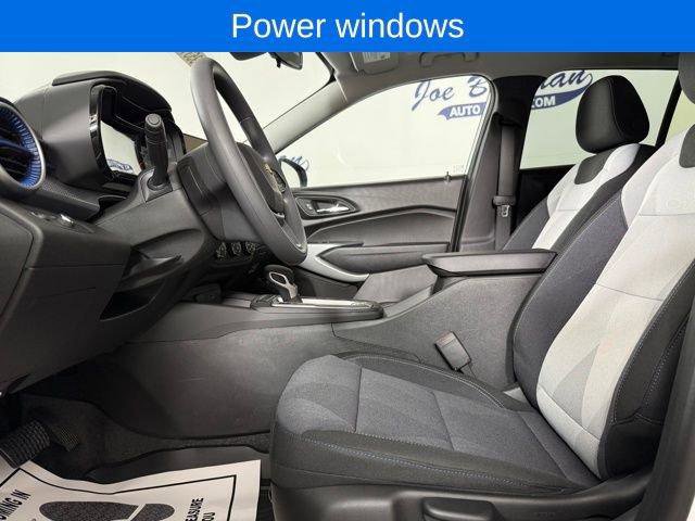 New 2026 Chevrolet Trax LS w/ LS Convenience Package image 12