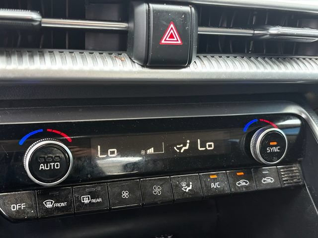 Used 2022 Kia K5 LXS FWD image 26