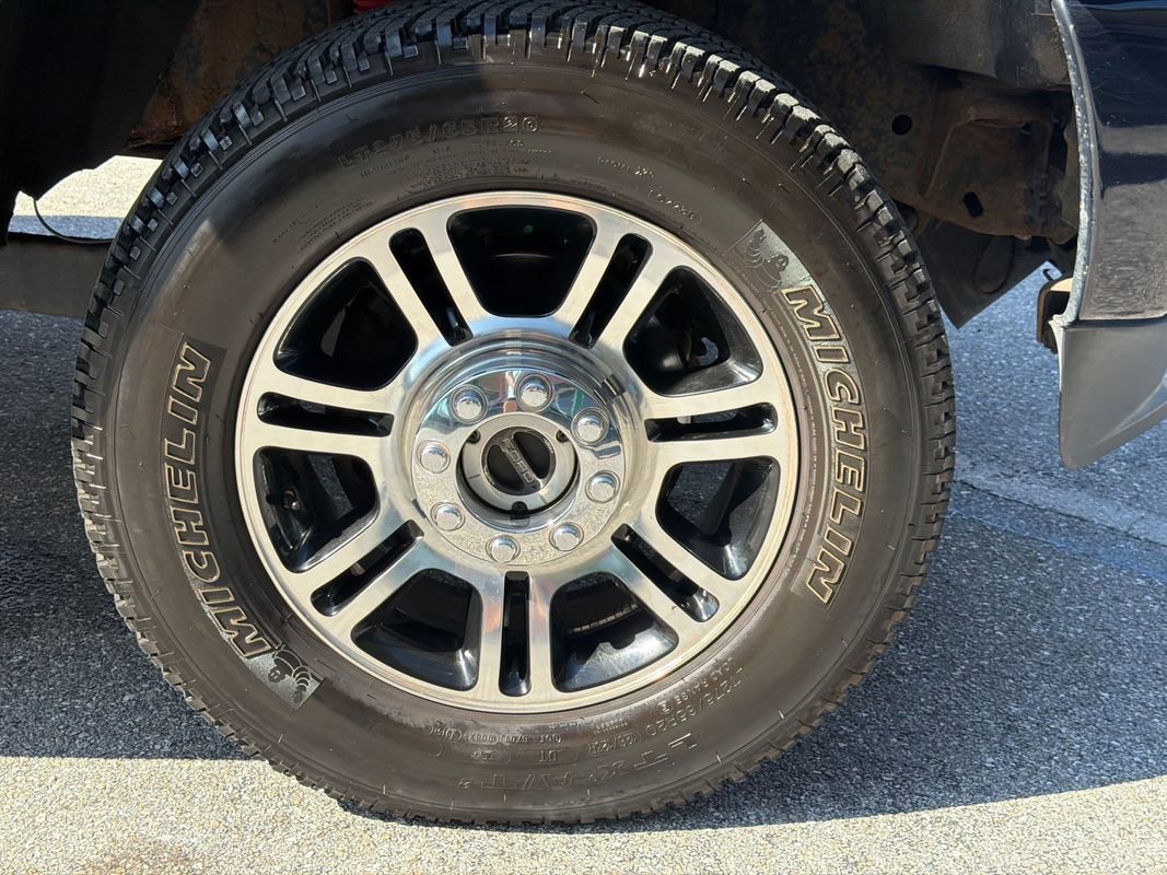 Used 2016 Ford F250 Platinum w/ Platinum Package AWD/4WD image 14