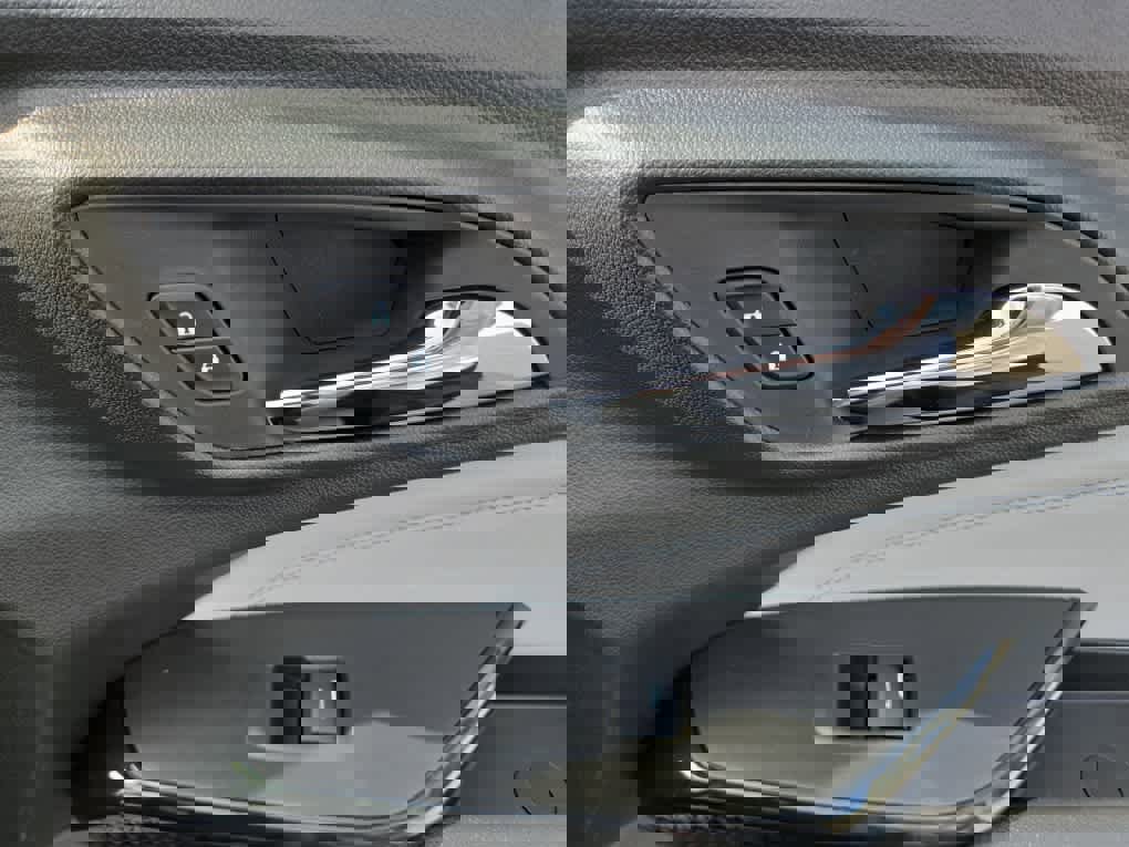 New 2026 Chevrolet Trax LT w/ Driver Confidence Package image 42