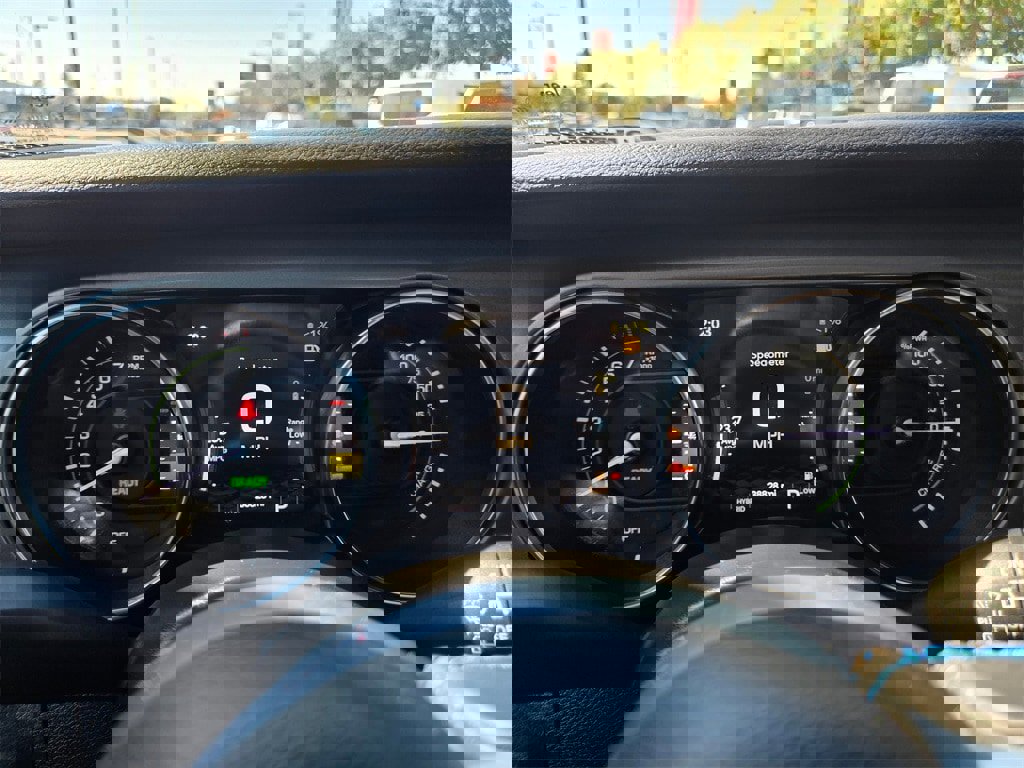 Used 2022 Jeep Wrangler Unlimited Rubicon 4xe w/ Cold Weather Group image 13