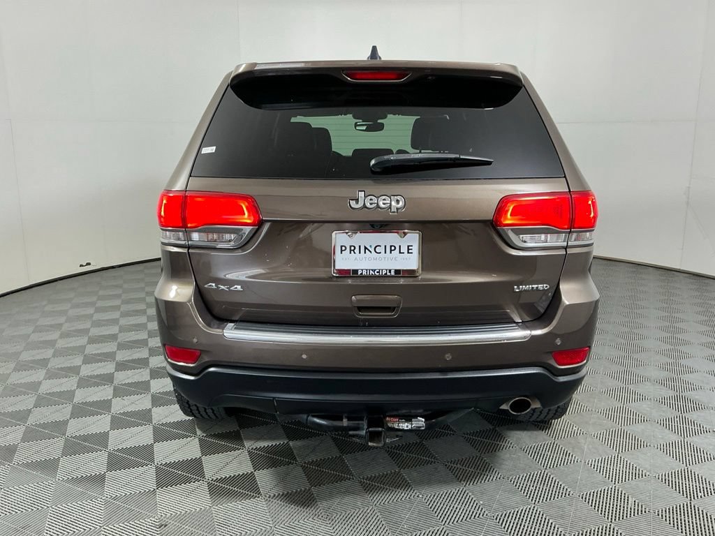 Used 2017 Jeep Grand Cherokee Limited AWD/4WD image 6