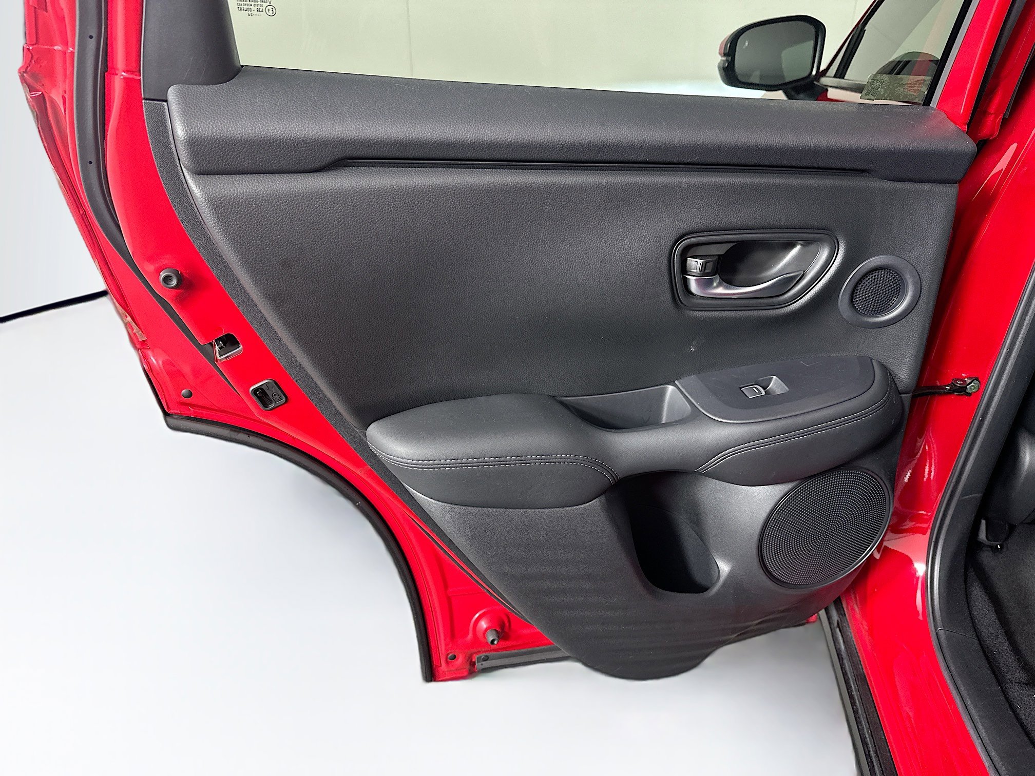 Used 2024 Honda HR-V EX-L image 26