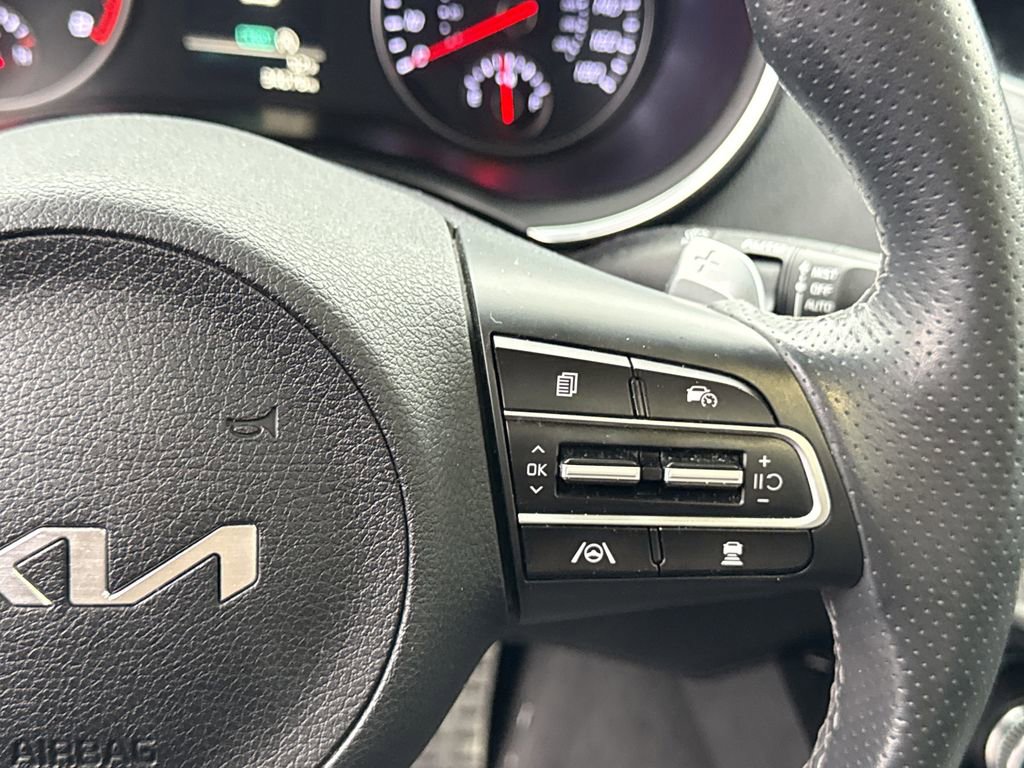 Used 2023 Kia Stinger GT-Line w/ Sun & Sound Package image 21