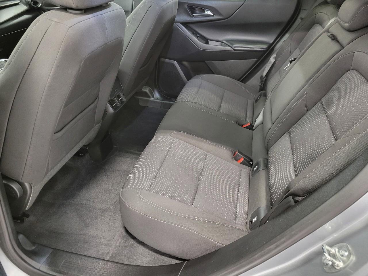 Used 2025 Chevrolet Equinox LT image 21