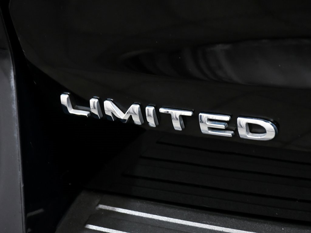 Used 2023 Ford Expedition Limited image 91