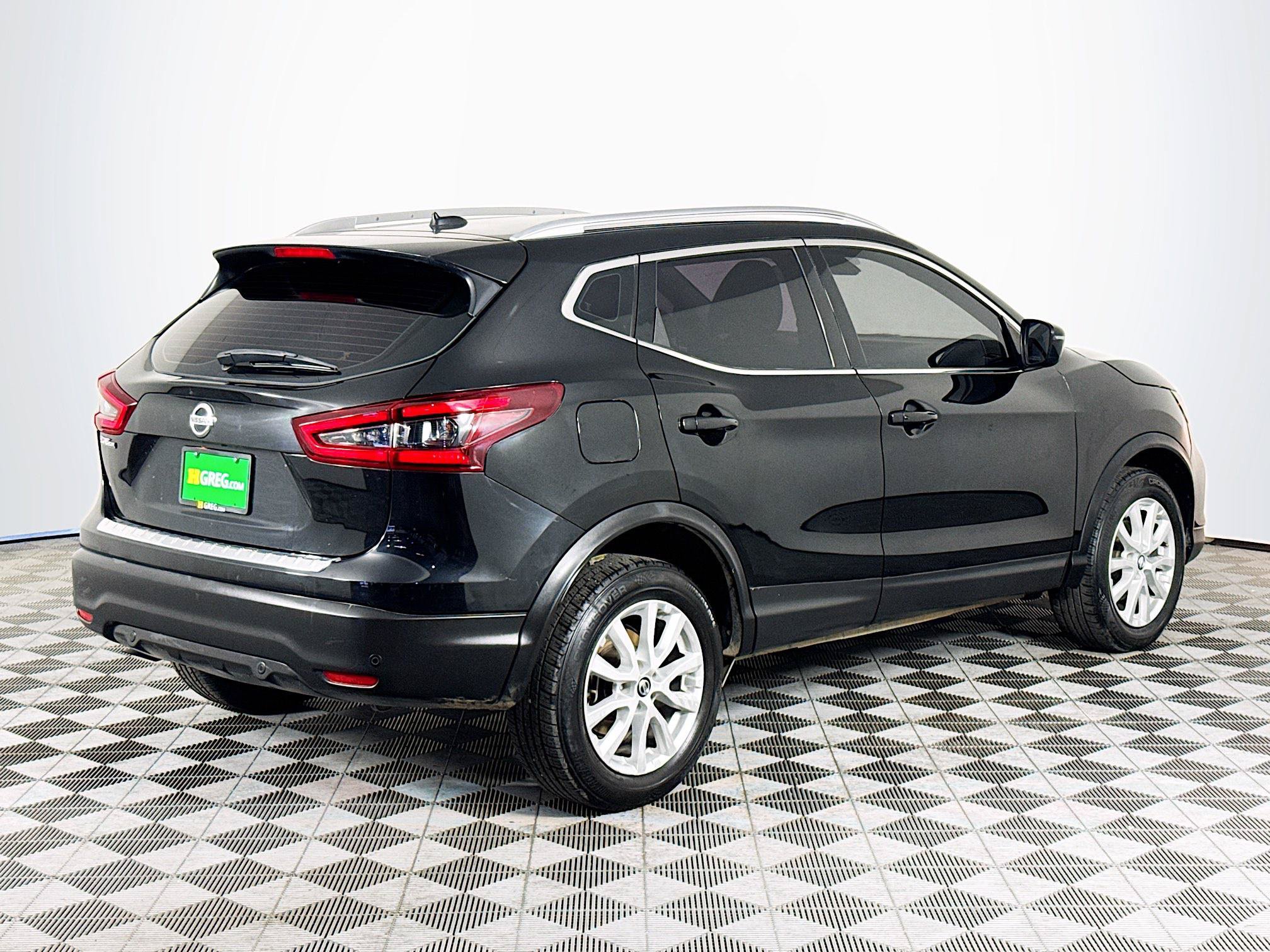 Used 2021 Nissan Rogue Sport SV FWD image 8