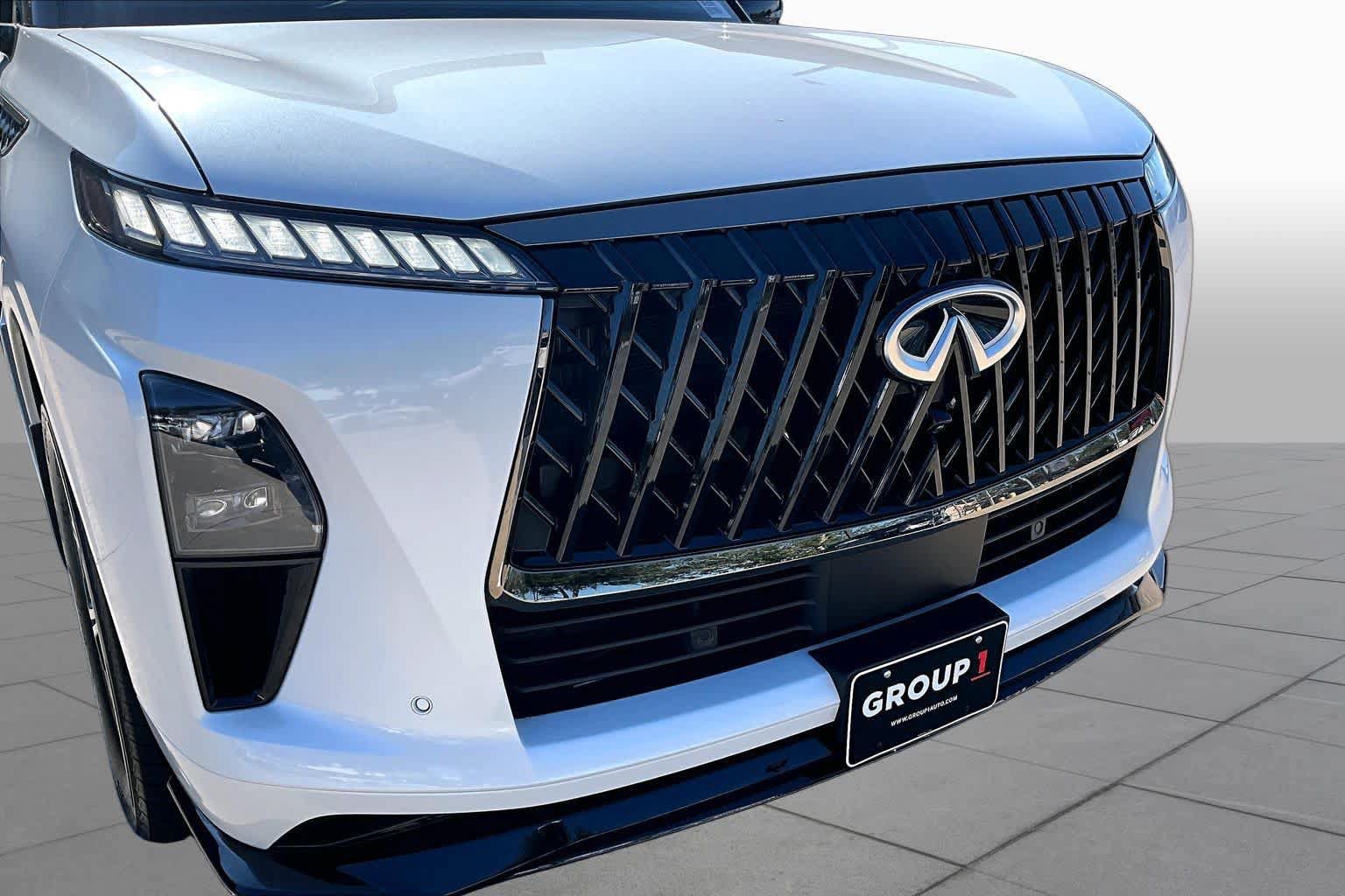 Used 2026 INFINITI QX80 4WD w/ Sport Exterior Package image 30