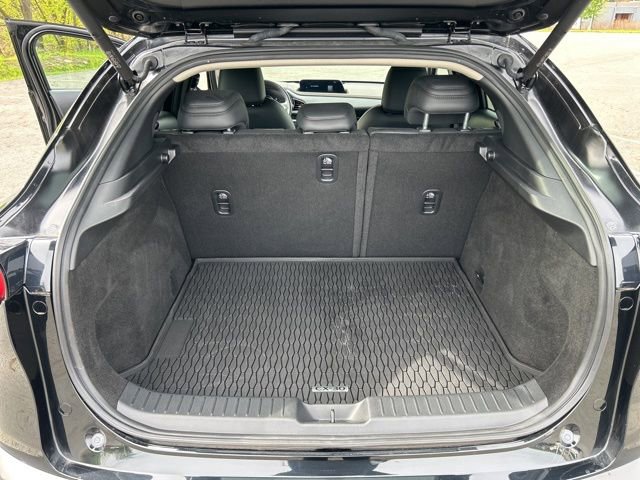 Used 2023 MAZDA CX-30 AWD 2.5 S w/ Premium Package image 28