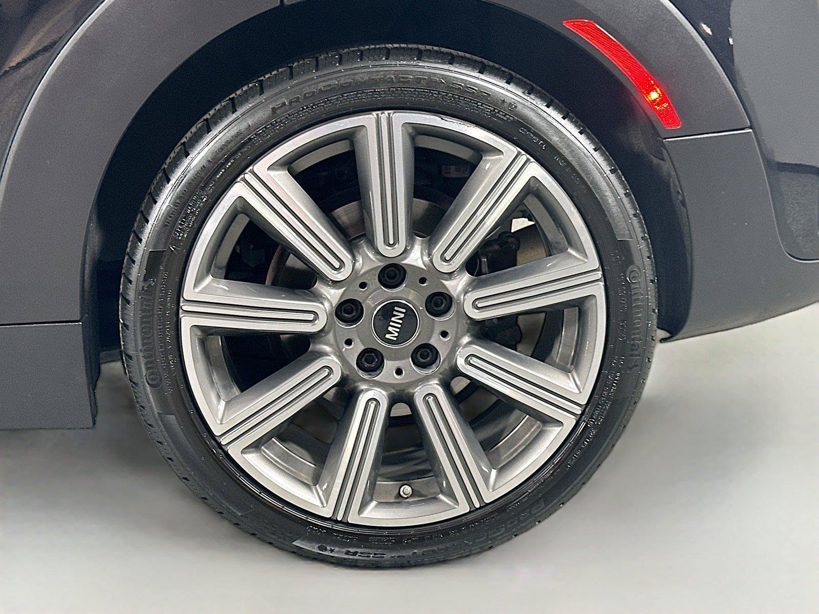 Used 2023 MINI Cooper Clubman S AWD/4WD image 29