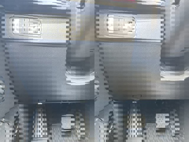 New 2026 Chevrolet Traverse RS w/ LPO, Floor Liner Package image 18