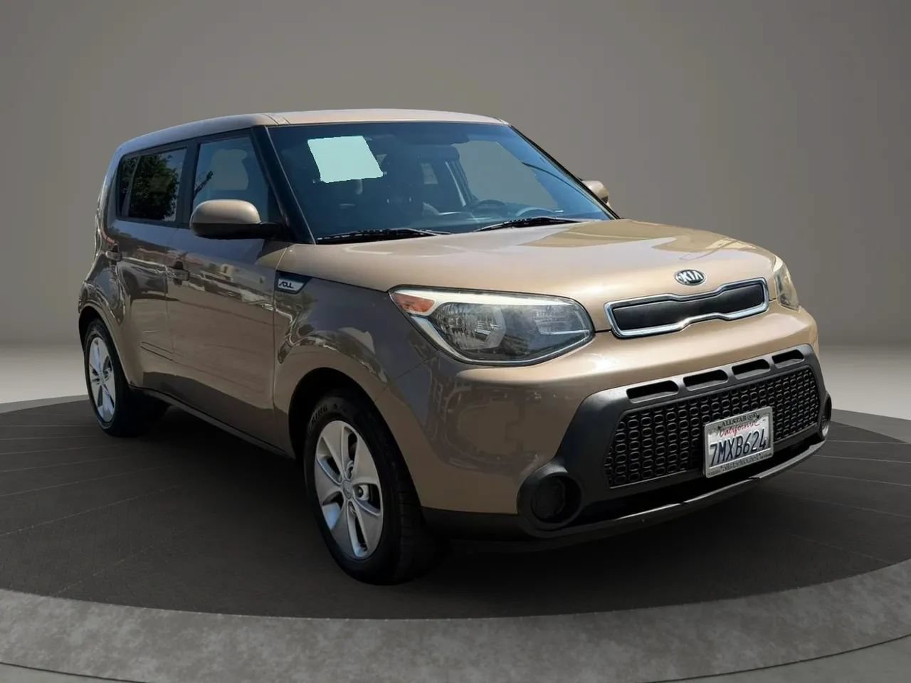 Used 2015 Kia Soul FWD image 3