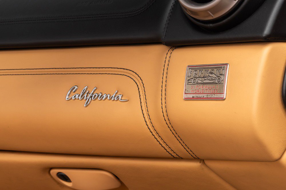 Used 2011 Ferrari California image 75