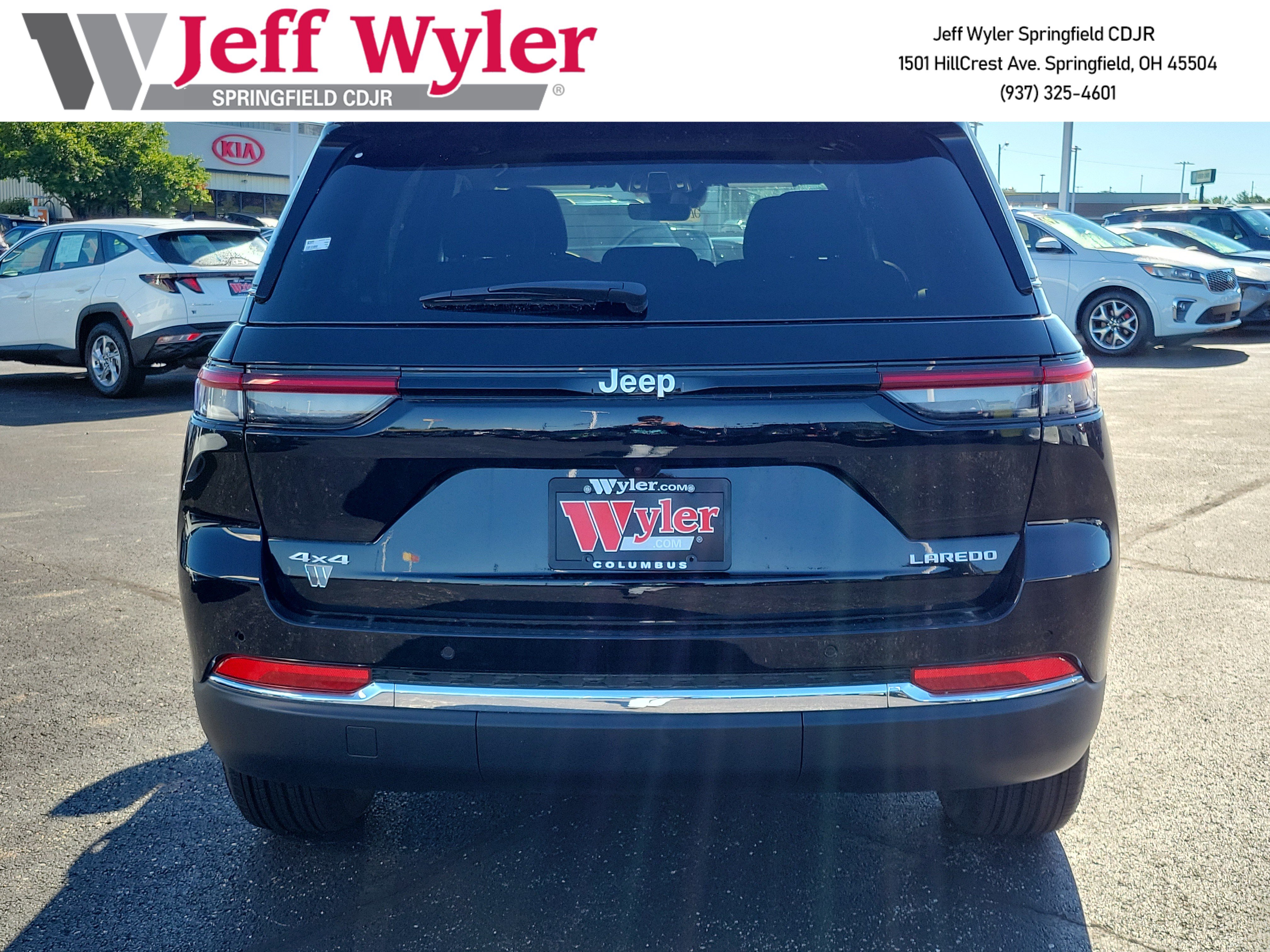 New 2026 Jeep Grand Cherokee Laredo X AWD/4WD image 4