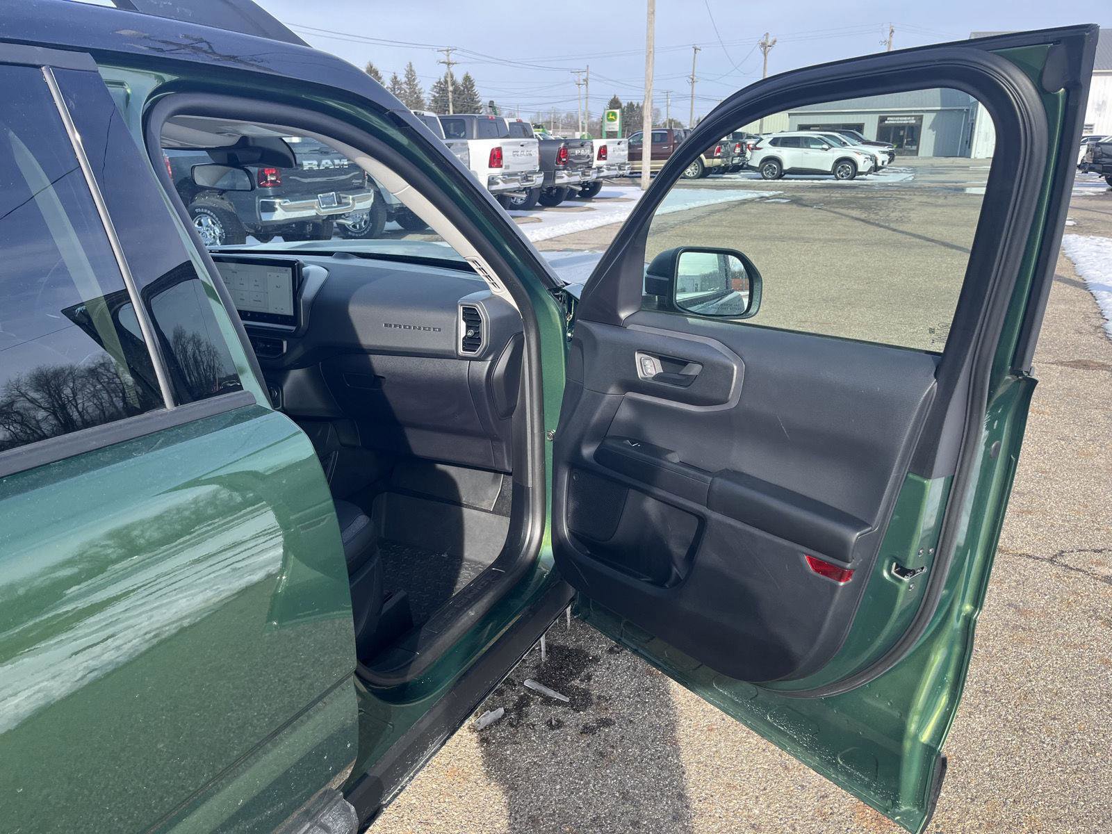 Used 2025 Ford Bronco Sport Big Bend w/ Convenience Package image 35