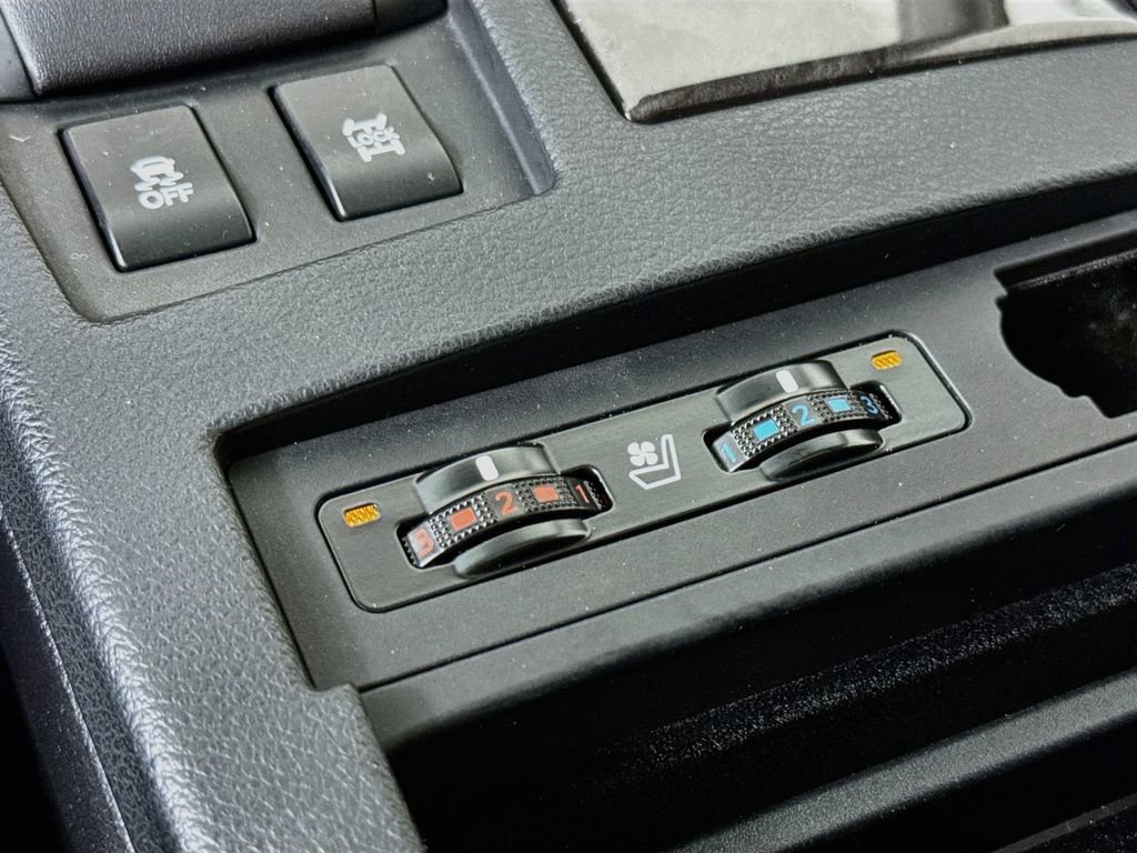 Used 2014 Lexus RX 350 AWD w/ Navigation Package image 20