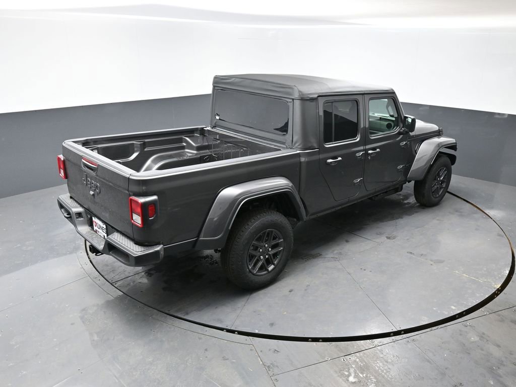 New 2026 Jeep Gladiator Sport image 28