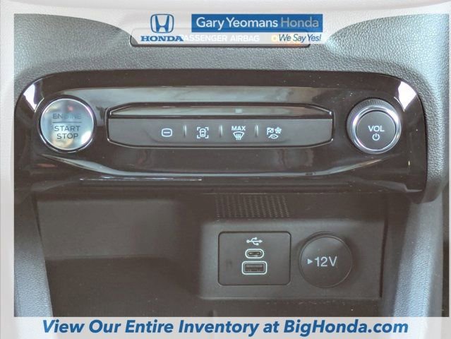 Used 2025 Ford Escape ST-Line w/ Equipment Group 301A image 22