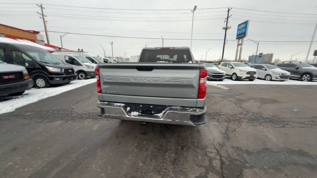 Used 2023 Chevrolet Silverado 1500 LT image 7