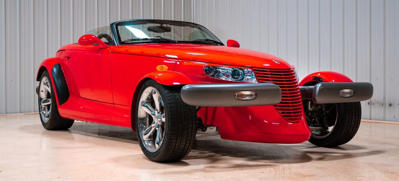 Used 1999 Plymouth Prowler RWD image 2