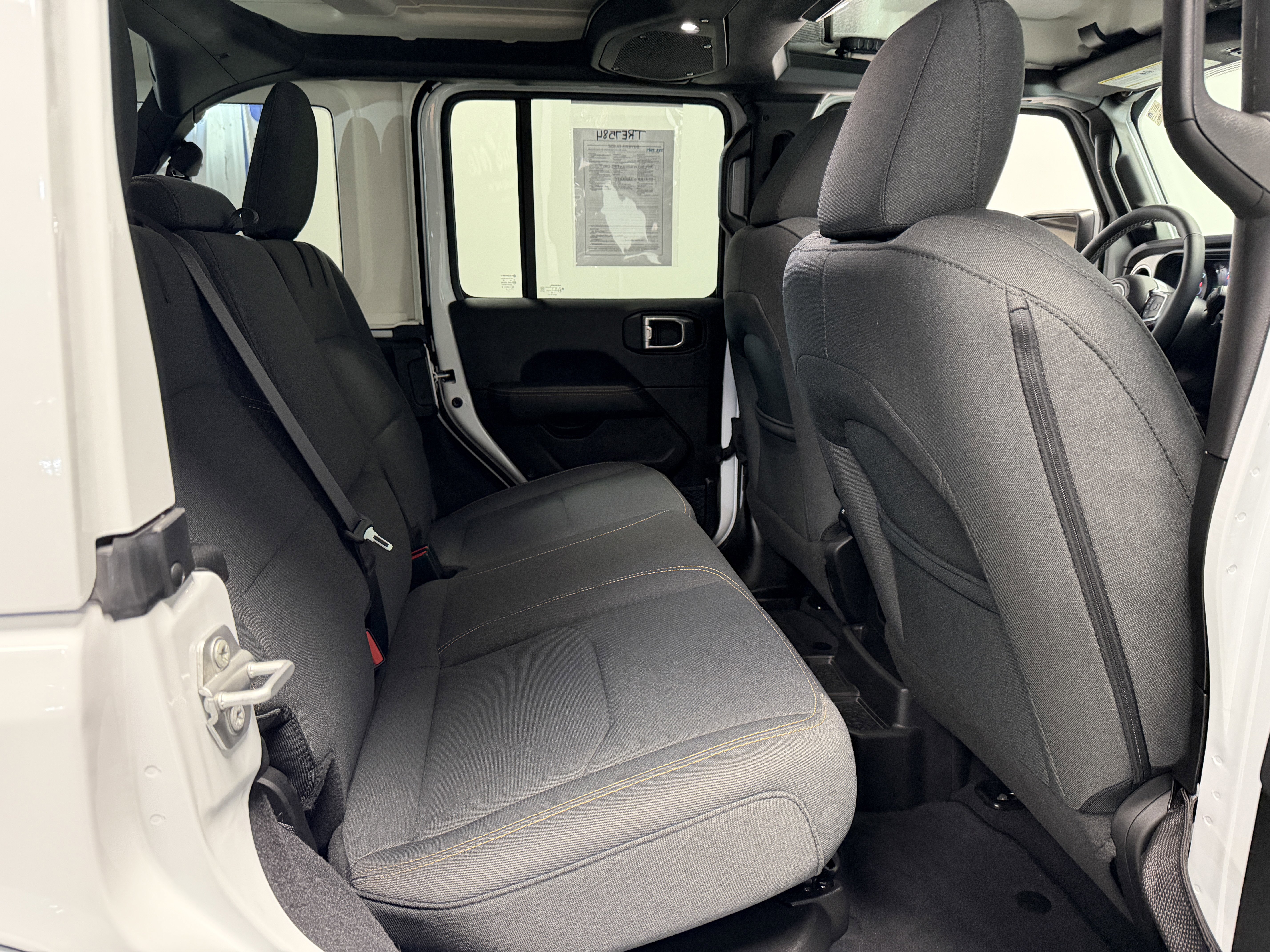 Used 2025 Jeep Wrangler Sahara 4xe w/ Safety Group image 23