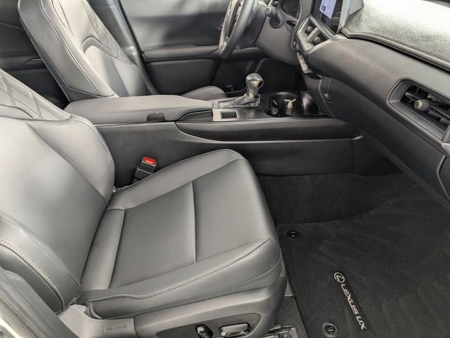 Used 2024 Lexus UX 250h FWD image 31