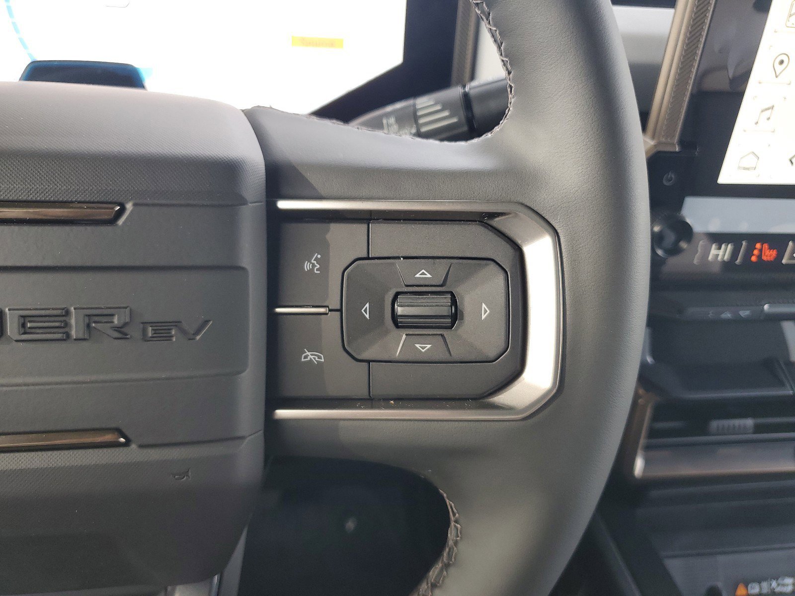 New 2025 GMC Hummer EV 2X image 26