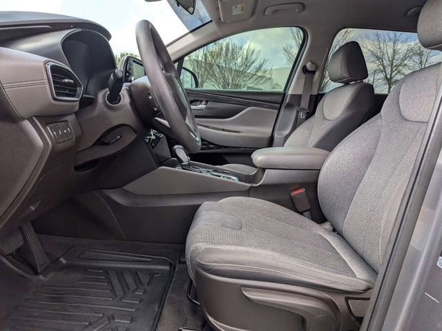 Used 2019 Hyundai Santa Fe SE image 20