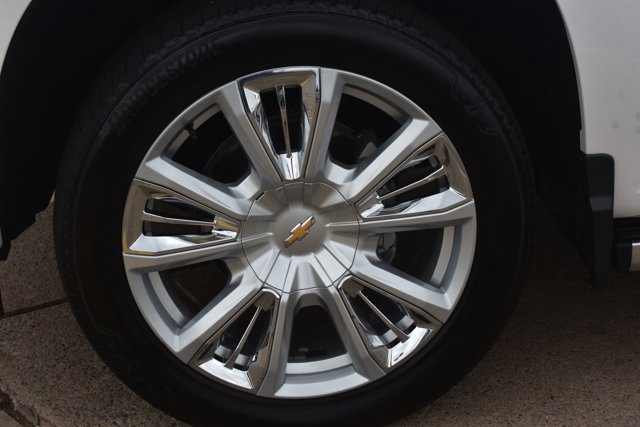 Used 2024 Chevrolet Silverado 1500 High Country image 11