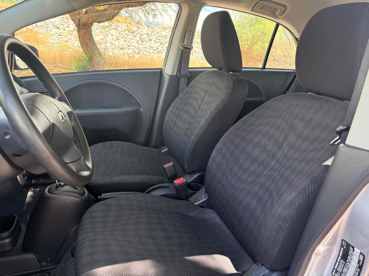 Used 2012 Mitsubishi i SE RWD image 10