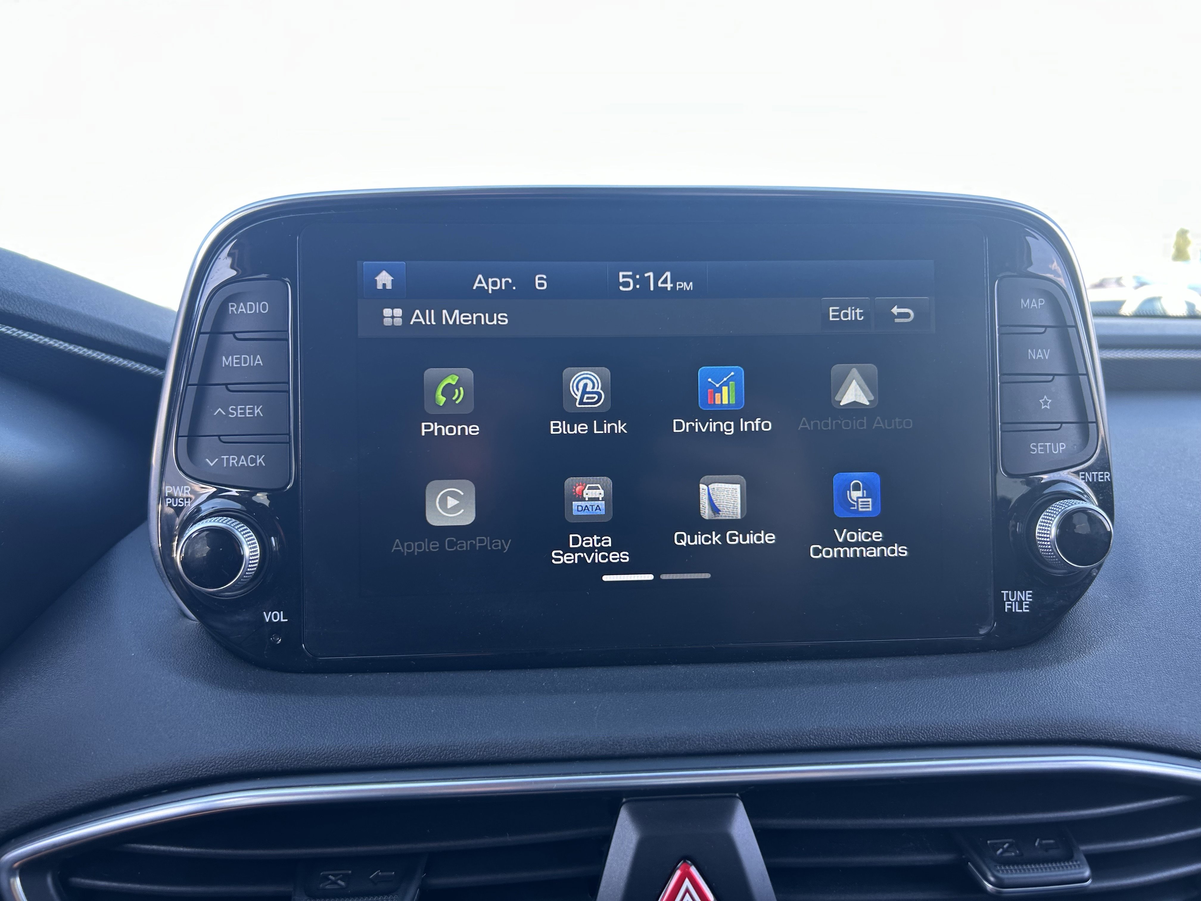 Used 2020 Hyundai Santa Fe Limited AWD/4WD image 13