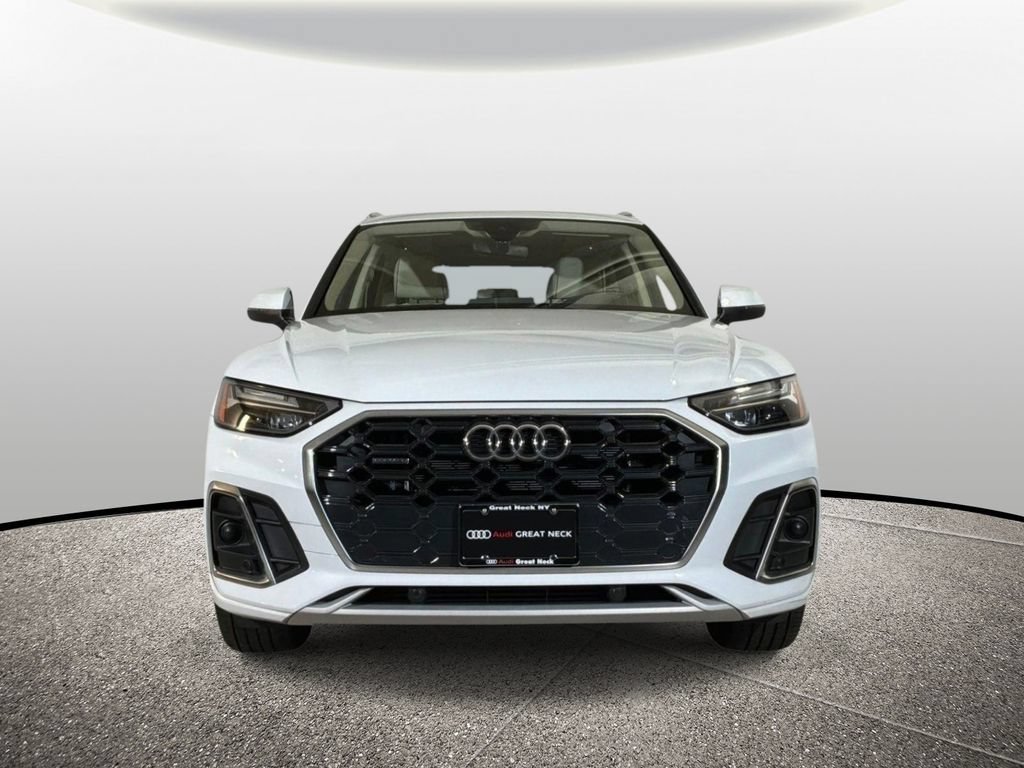 Used 2023 Audi Q5 e Premium w/ Convenience Package AWD/4WD image 22