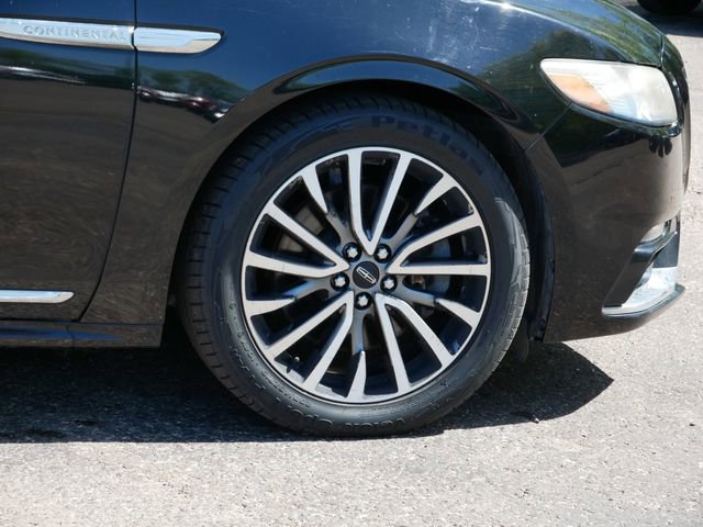 Used 2017 Lincoln Continental Select FWD image 7