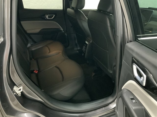 Used 2024 Jeep Compass Limited image 19