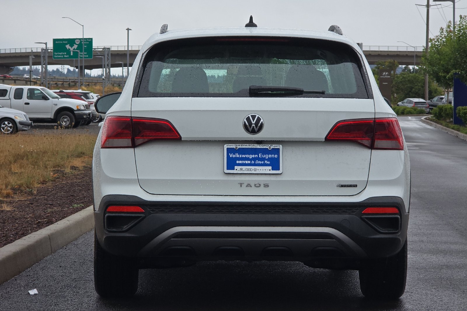 Used 2022 Volkswagen Taos S AWD/4WD image 4