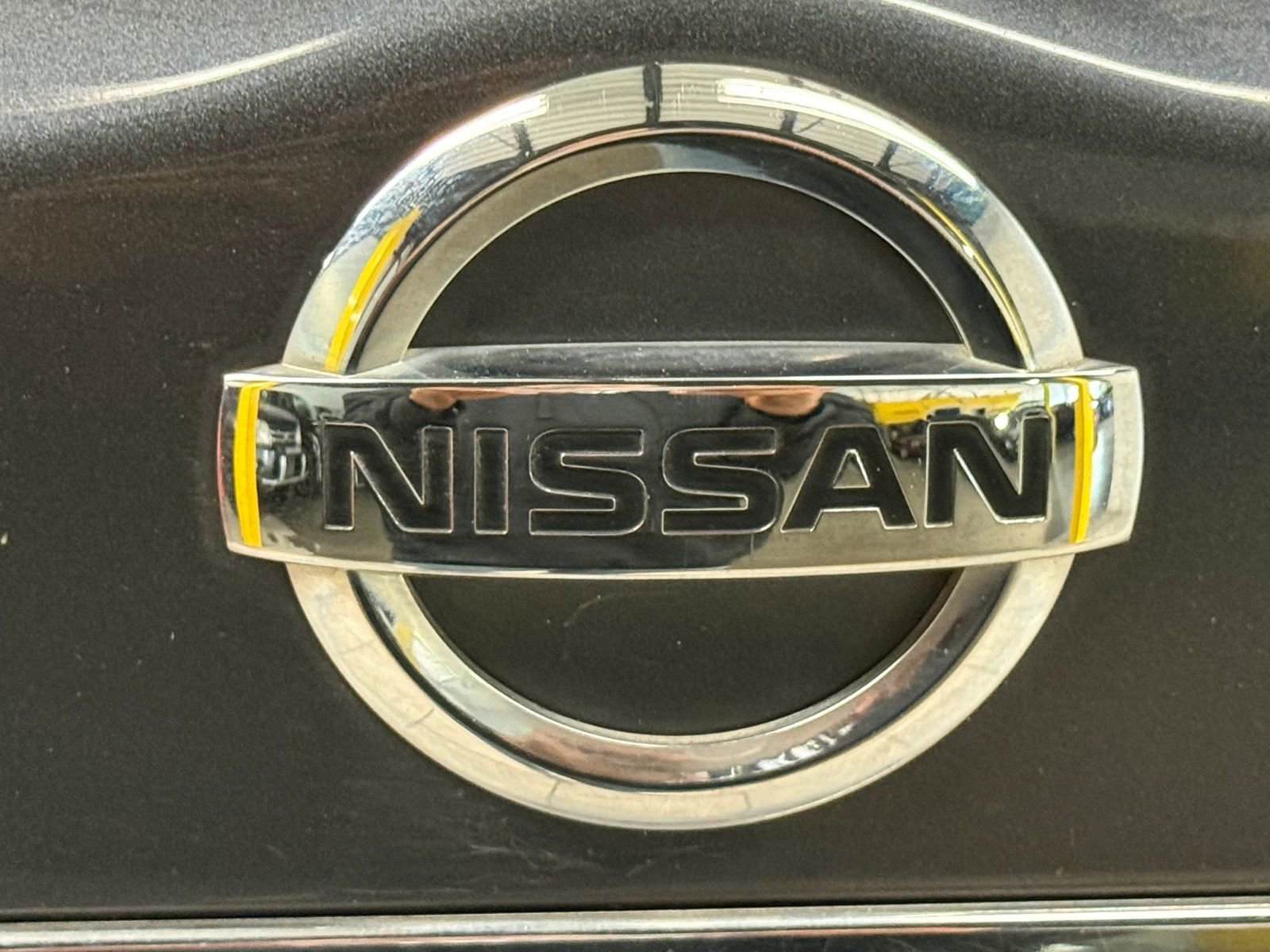 Used 2014 Nissan Pathfinder SV FWD image 14