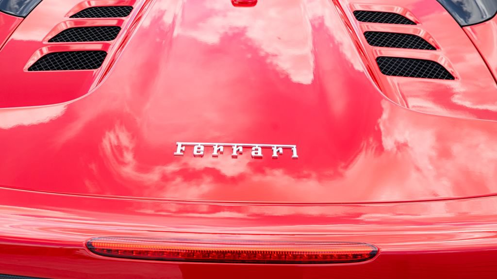 Used 2015 Ferrari 458 Spider RWD image 23