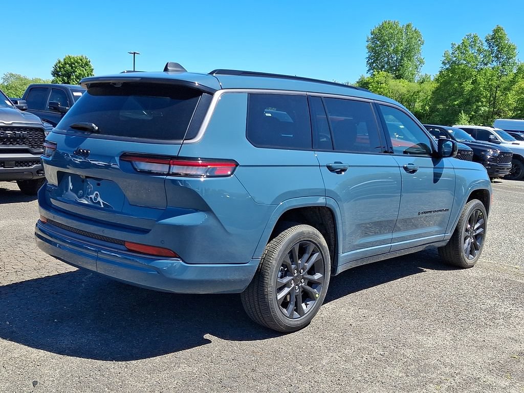 New 2026 Jeep Grand Cherokee L Limited AWD/4WD image 8