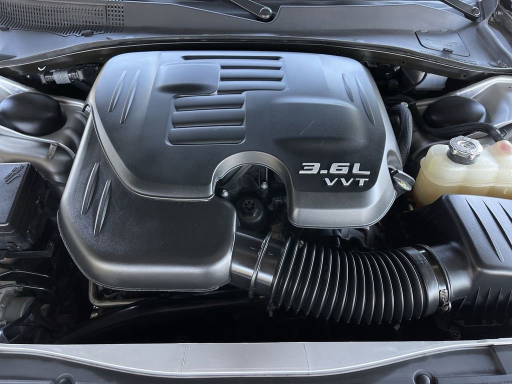 Used 2023 Chrysler 300 S image 29
