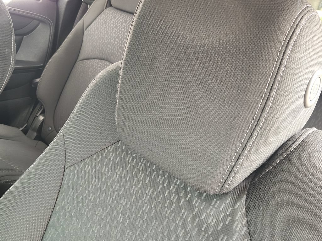 Used 2014 GMC Acadia SLE FWD image 13