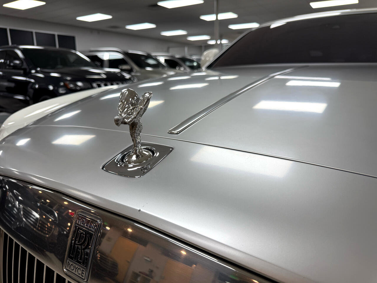 Used 2011 Rolls-Royce Ghost image 36
