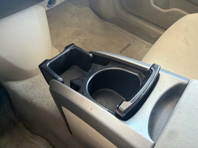 Used 2005 Toyota Prius w/ Pkg 4 FWD image 38