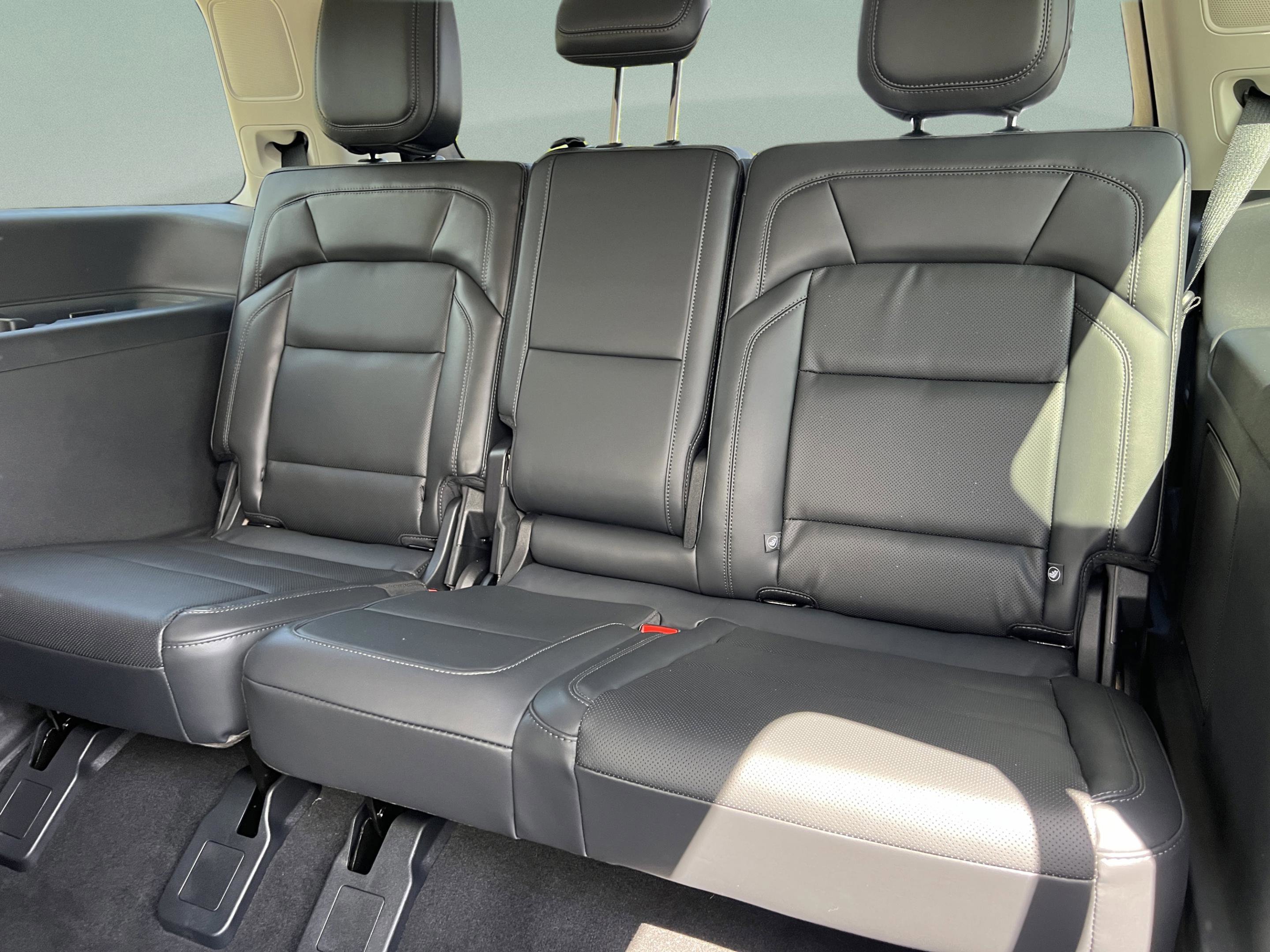 New 2025 Lincoln Navigator Reserve image 25