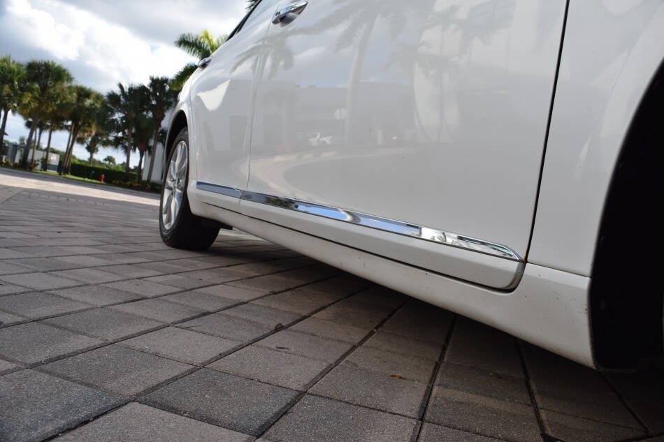 Used 2010 Lexus ES 350 FWD image 28