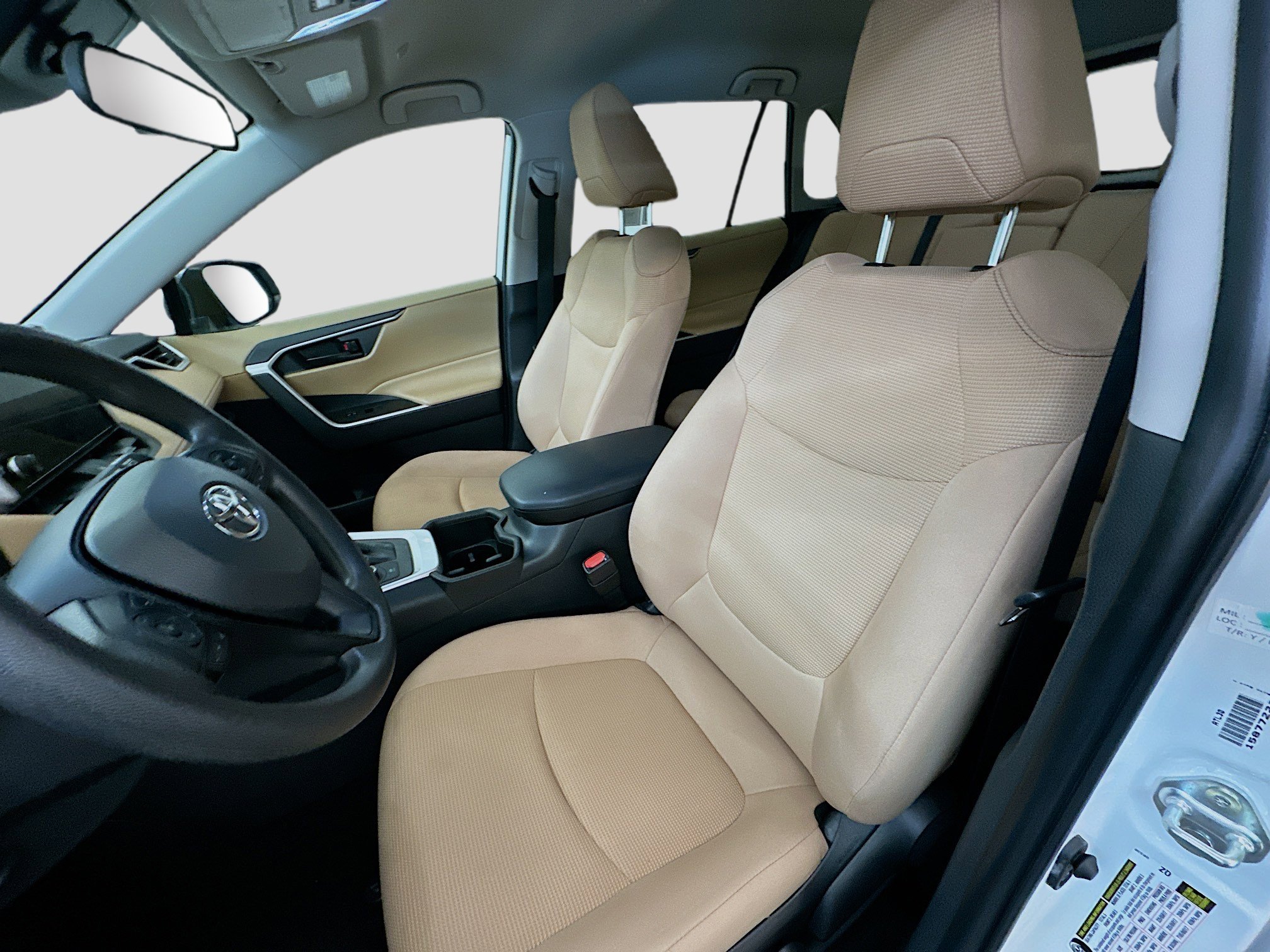 Used 2025 Toyota RAV4 LE image 13